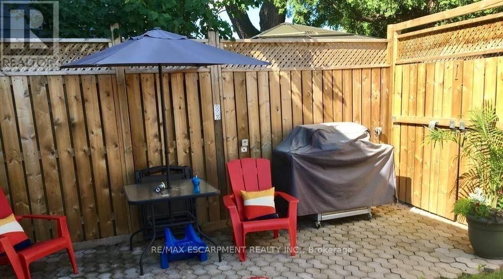 63 New Street, Hamilton (Strathcona), Ontario  L8P 4J7 - Photo 23 - X12363718