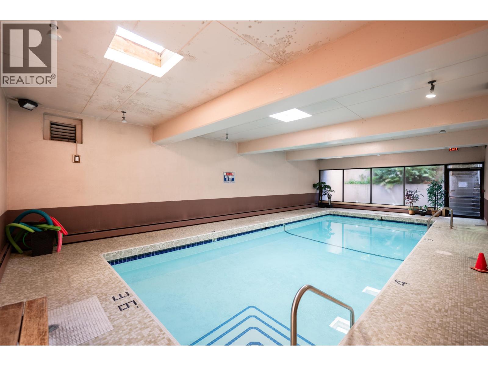 L1 555 13th Street, West Vancouver, British Columbia  V7T 2N8 - Photo 26 - R3040409