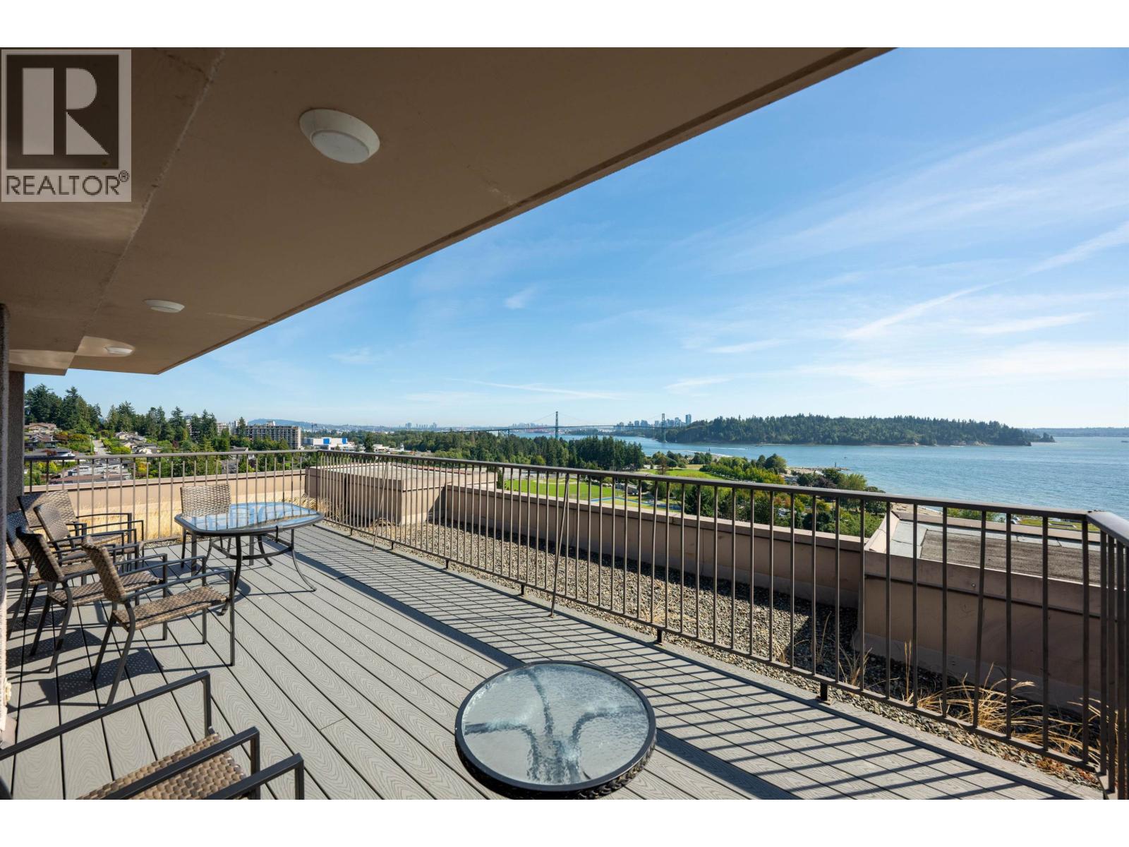 L1 555 13th Street, West Vancouver, British Columbia  V7T 2N8 - Photo 30 - R3040409