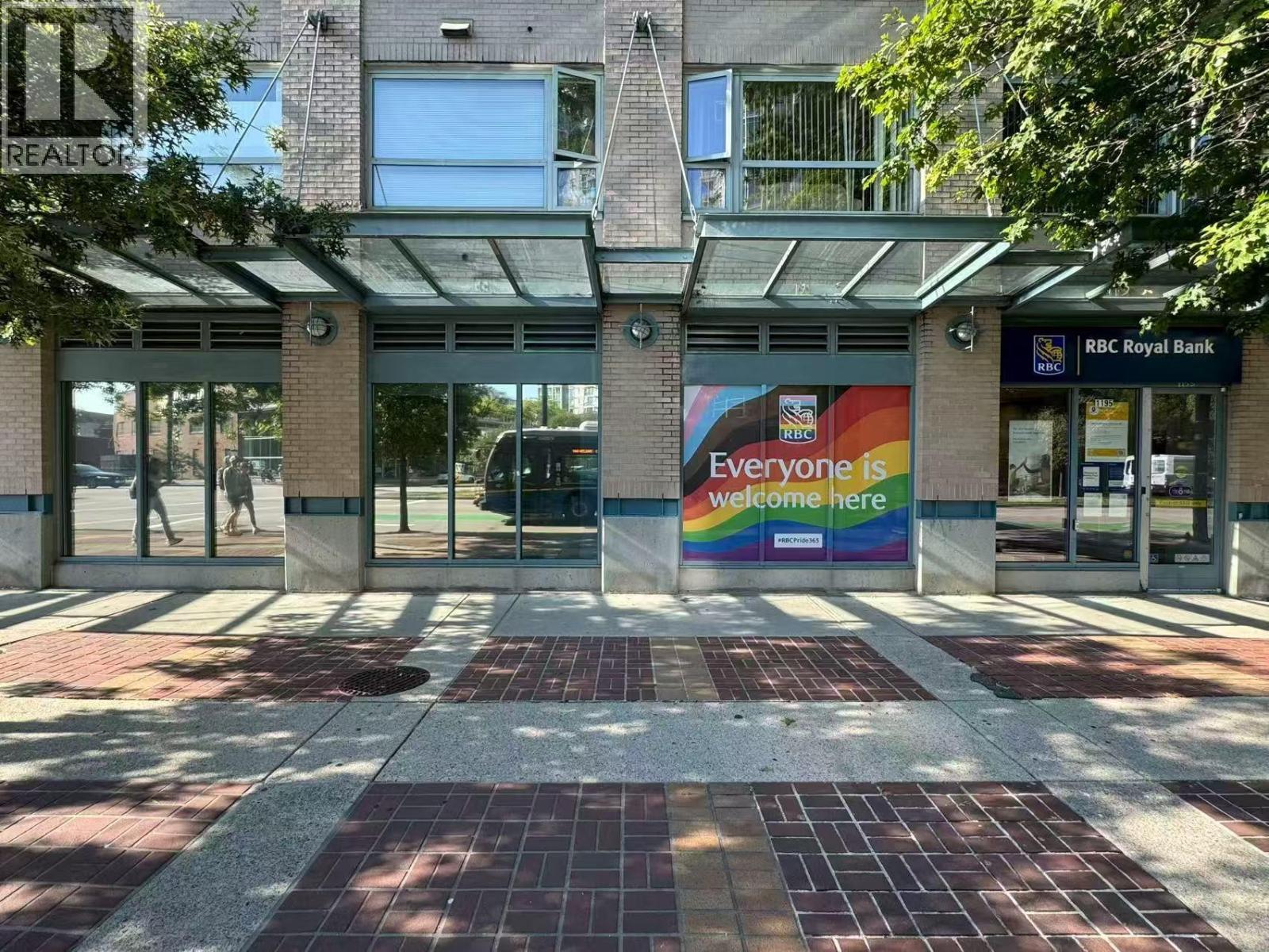 1195 PACIFIC BOULEVARD, West Vancouver, British Columbia