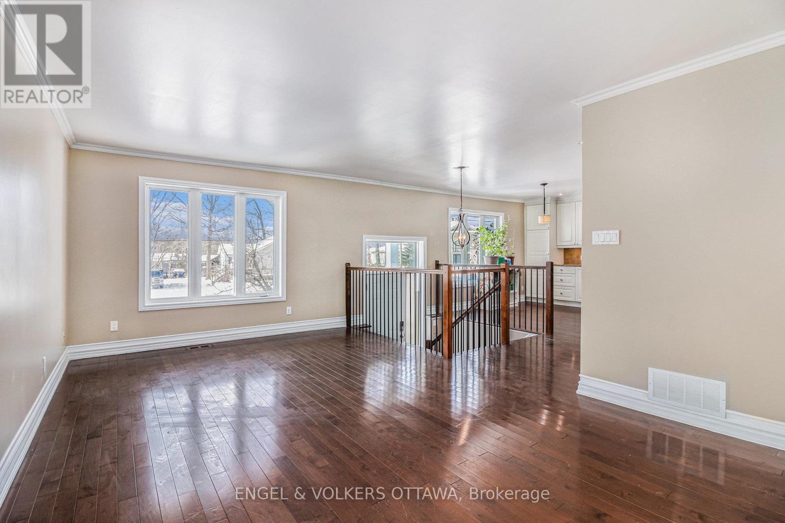 1095 Morin Road, Ottawa, Ontario  K4C 1A5 - Photo 10 - X12363762