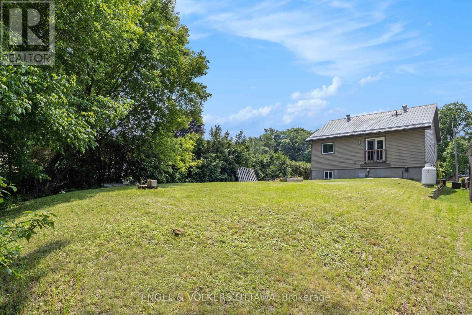 1095 Morin Road, Ottawa, Ontario  K4C 1A5 - Photo 24 - X12363762