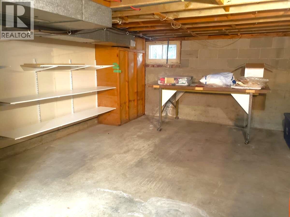 1980 Ethel Street, Kelowna, British Columbia  V1Y 2Z5 - Photo 37 - 10354145