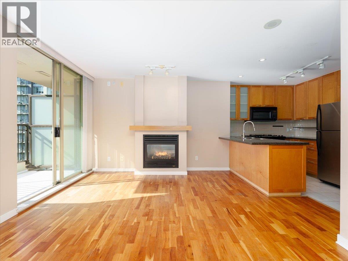 1406 989 Richards Street, Vancouver, British Columbia  V6B 6R6 - Photo 10 - R3040045