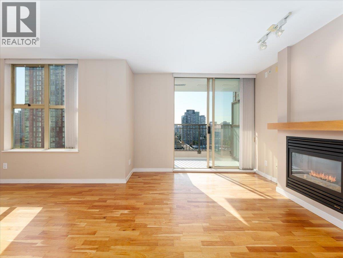 1406 989 Richards Street, Vancouver, British Columbia  V6B 6R6 - Photo 2 - R3040045