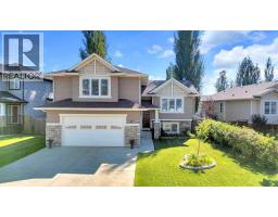 29 Estella Crescent Elizabeth Park, Lacombe, Ca
