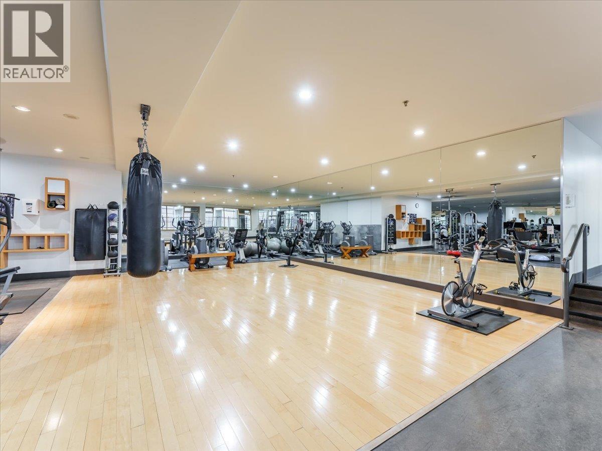 1406 989 Richards Street, Vancouver, British Columbia  V6B 6R6 - Photo 19 - R3040045
