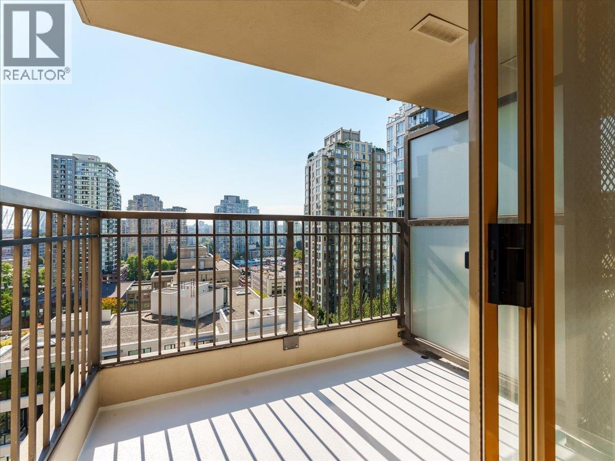 1406 989 Richards Street, Vancouver, British Columbia  V6B 6R6 - Photo 3 - R3040045