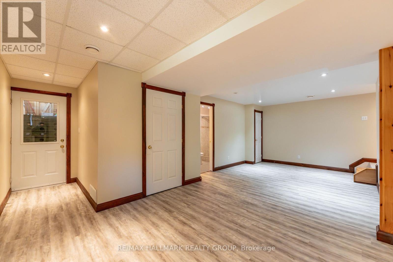 284 County 19 Road, Alfred And Plantagenet, Ontario  K0A 3K0 - Photo 31 - X12363782