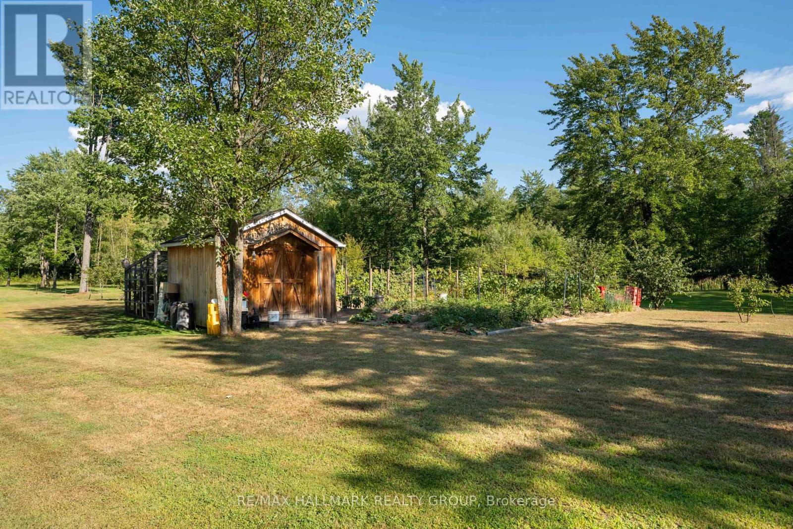 284 County 19 Road, Alfred And Plantagenet, Ontario  K0A 3K0 - Photo 40 - X12363782