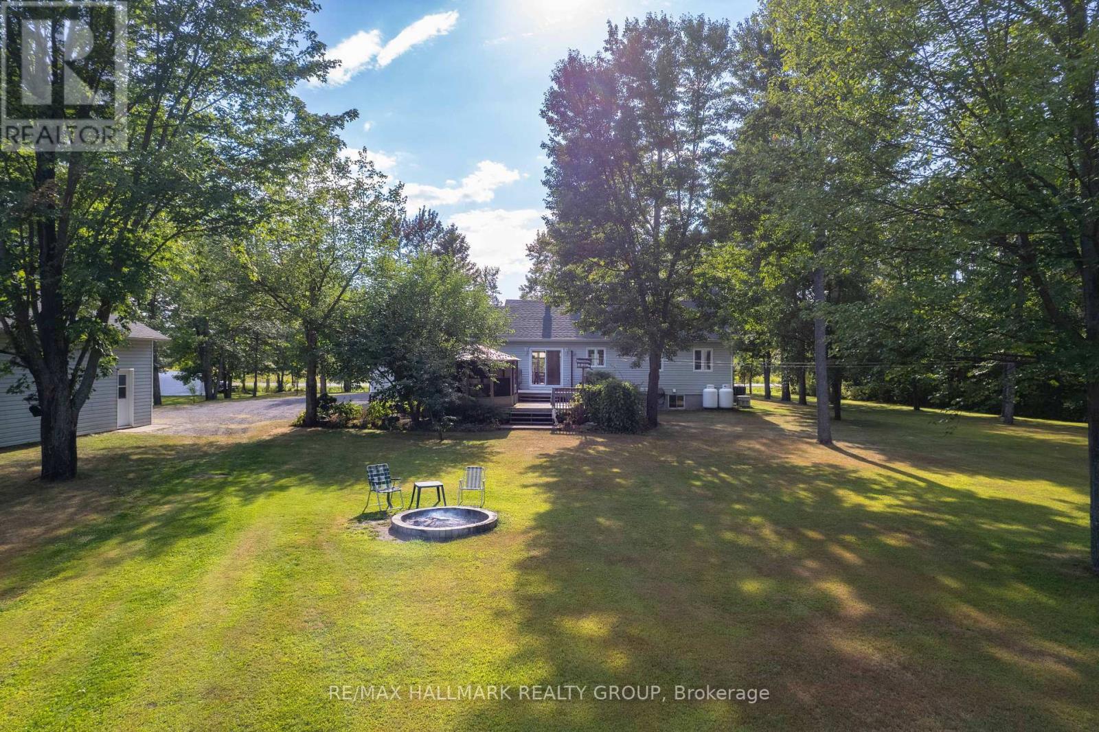 284 County 19 Road, Alfred And Plantagenet, Ontario  K0A 3K0 - Photo 43 - X12363782