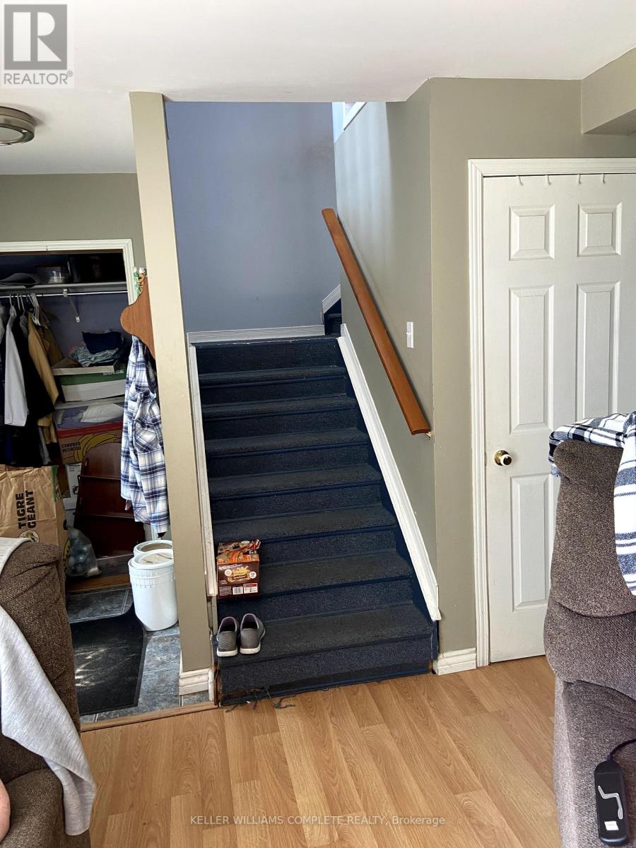 3794 Brunswick Avenue, Fort Erie (Crystal Beach), Ontario  L0S 1B0 - Photo 2 - X12363781