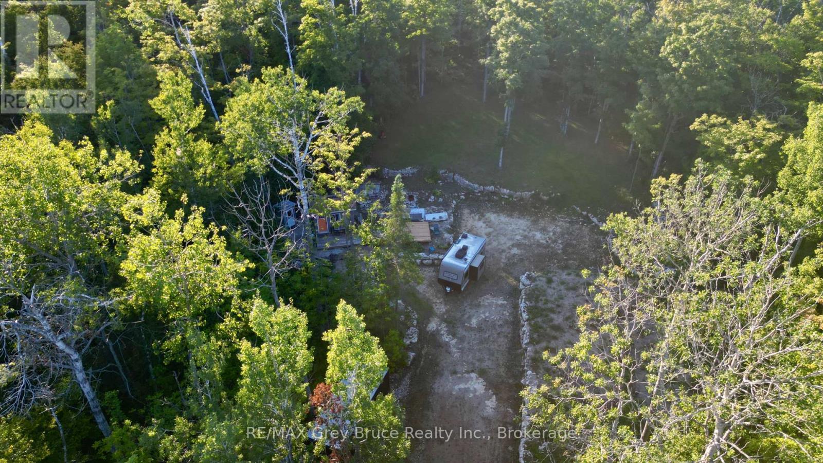279 Barney's Boulevard, Northern Bruce Peninsula, Ontario  N0H 1Z0 - Photo 49 - X12363788