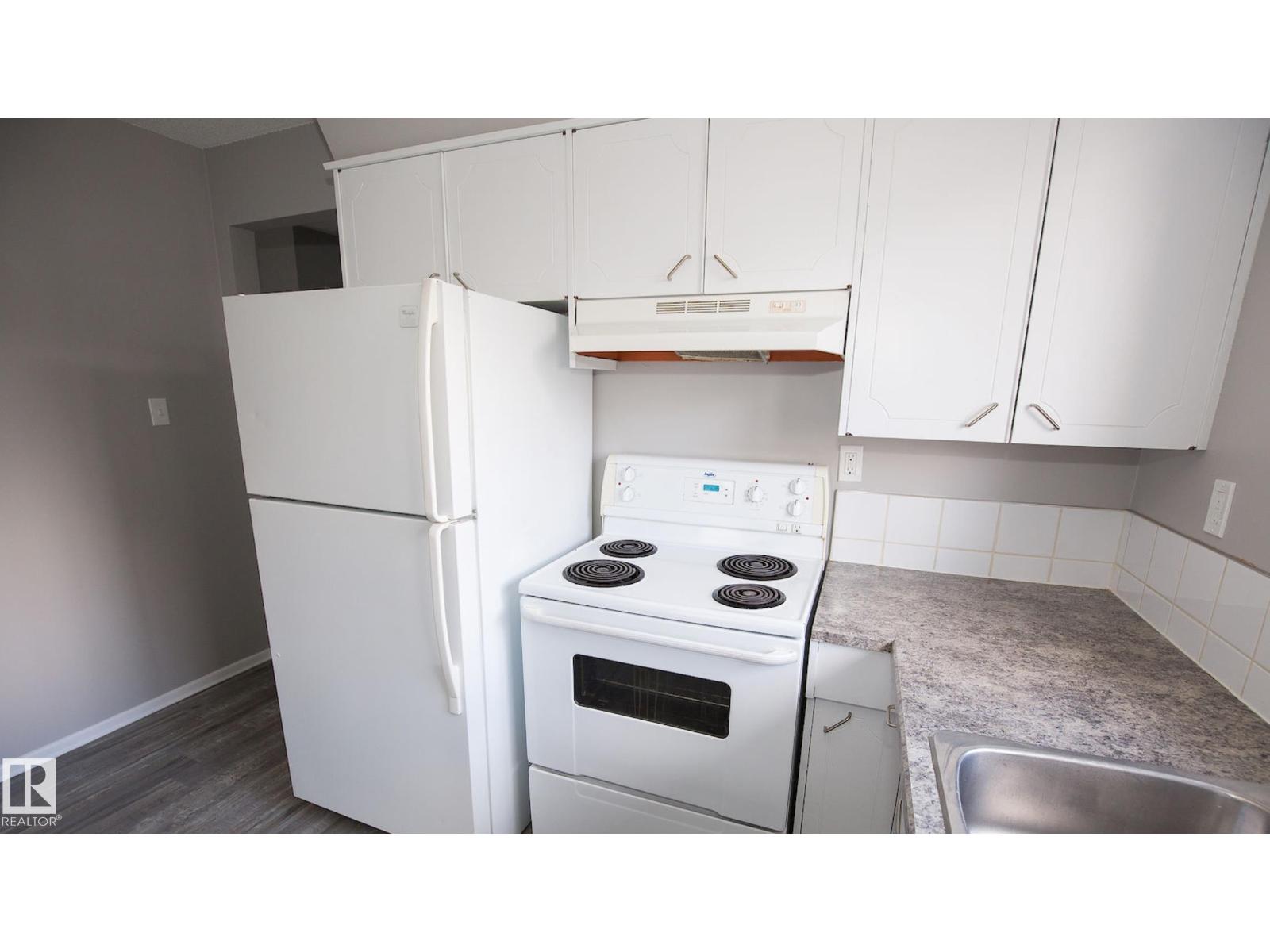 12732 113a St Nw, Edmonton, Alberta  T5E 5B3 - Photo 32 - E4453572