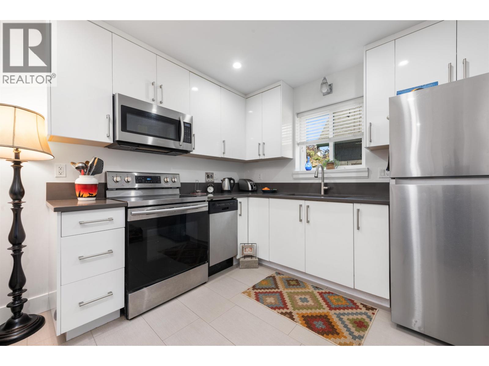 5318 Prince Edward Street, Vancouver, British Columbia  V5W 2X6 - Photo 30 - R3040418