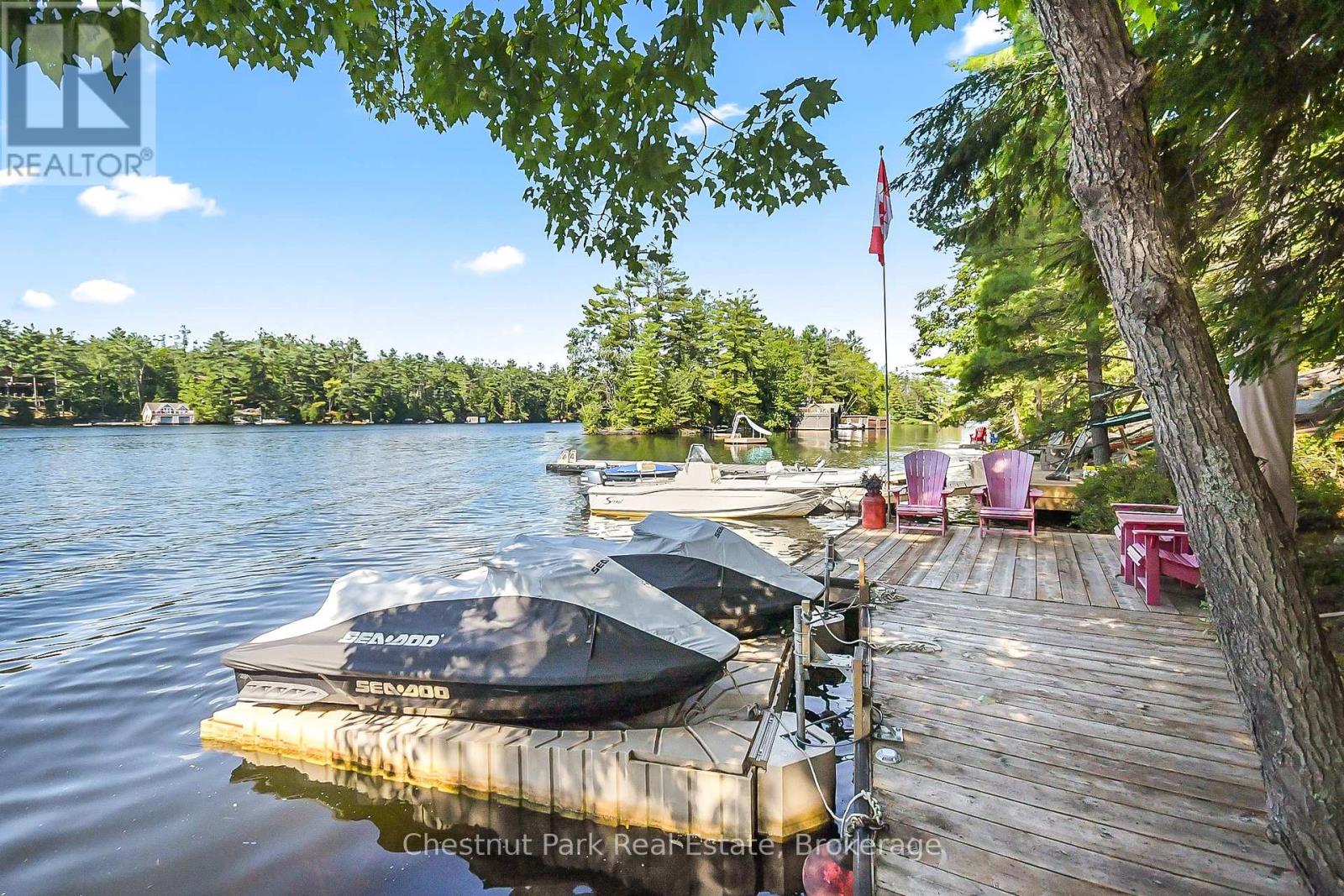 86 Taylor Island, Gravenhurst, Ontario  P1P 1R2 - Photo 13 - X12363817