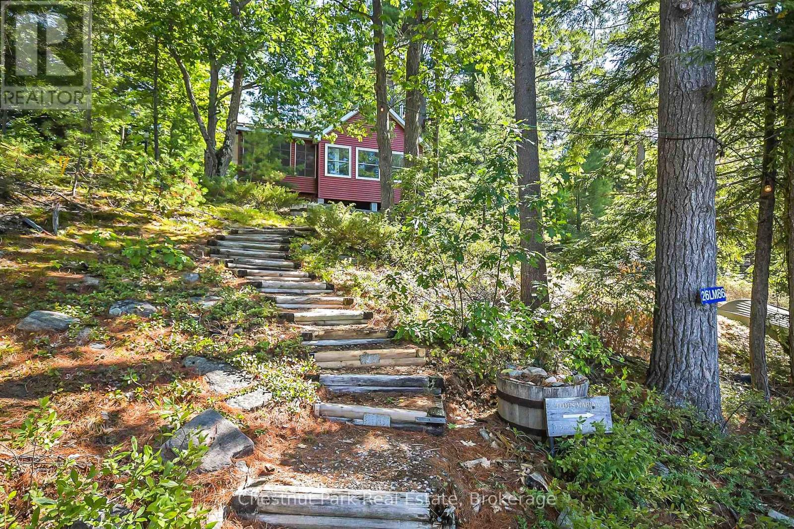 86 Taylor Island, Gravenhurst, Ontario  P1P 1R2 - Photo 16 - X12363817