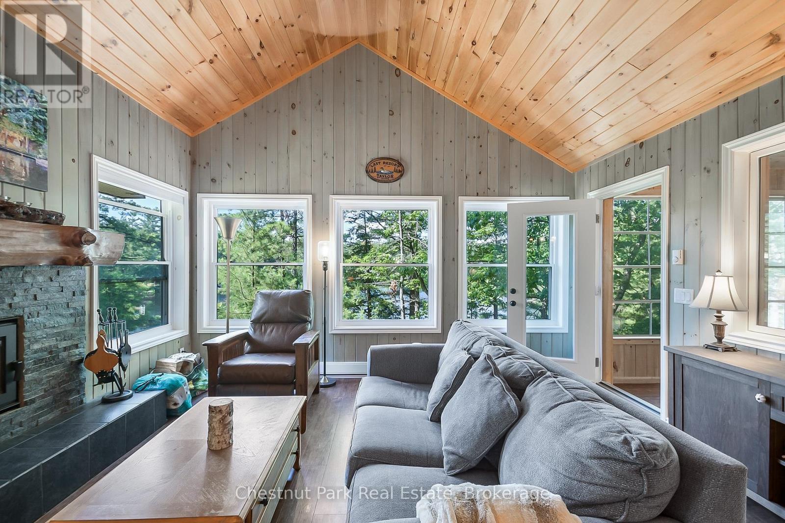 86 Taylor Island, Gravenhurst, Ontario  P1P 1R2 - Photo 26 - X12363817