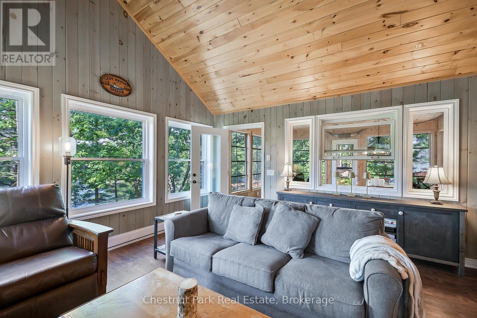 86 Taylor Island, Gravenhurst, Ontario  P1P 1R2 - Photo 28 - X12363817