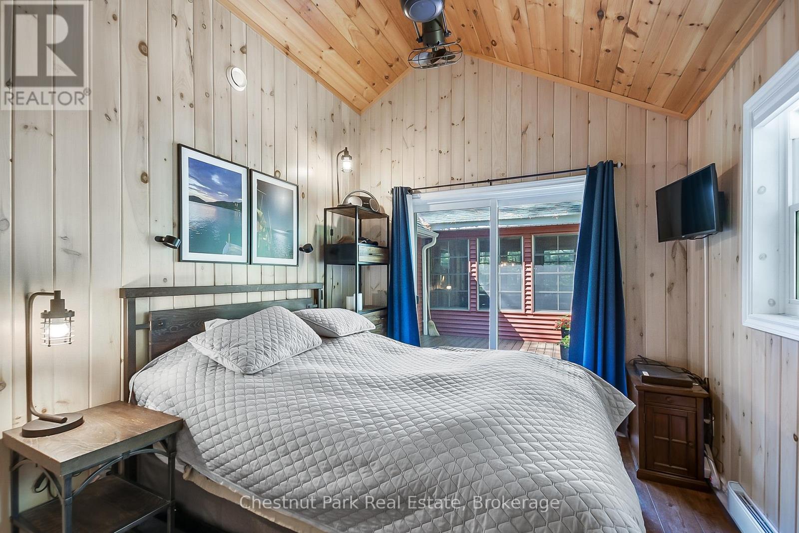 86 Taylor Island, Gravenhurst, Ontario  P1P 1R2 - Photo 32 - X12363817
