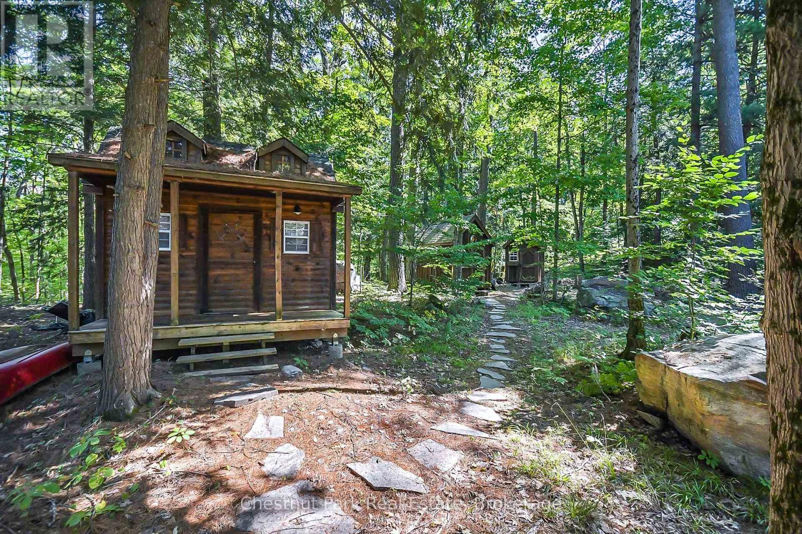 86 Taylor Island, Gravenhurst, Ontario  P1P 1R2 - Photo 38 - X12363817