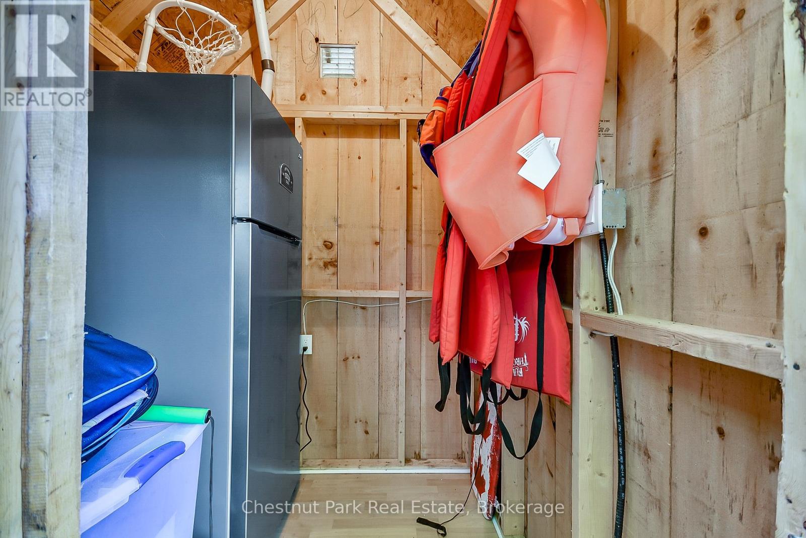 86 Taylor Island, Gravenhurst, Ontario  P1P 1R2 - Photo 42 - X12363817