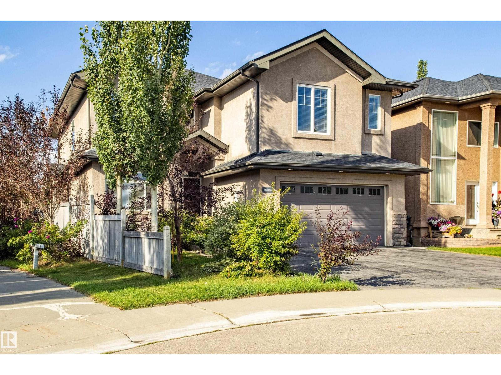 10842 175a Av Nw, Edmonton, Alberta  T5X 0B8 - Photo 4 - E4454666