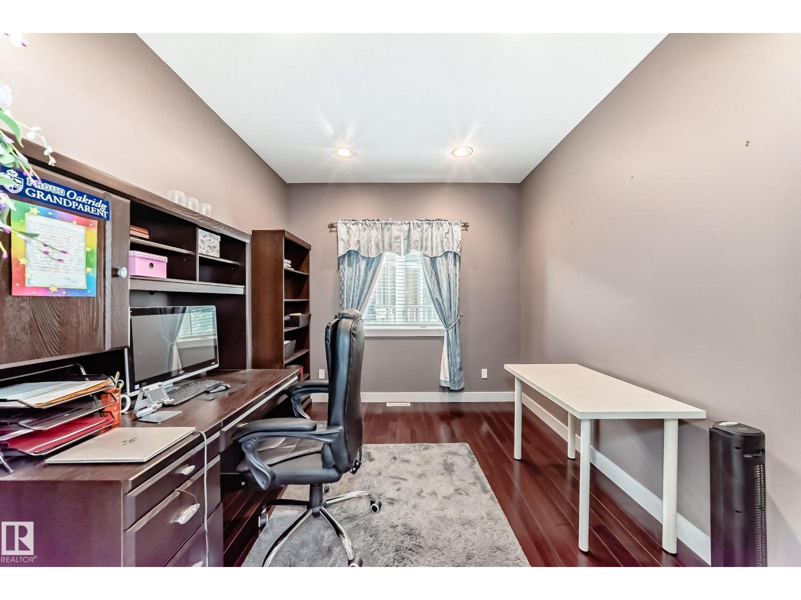 3304 Mccall Co Nw, Edmonton, Alberta  T6R 3V3 - Photo 8 - E4454667
