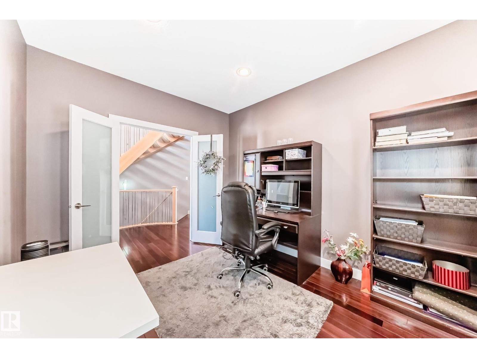 3304 Mccall Co Nw, Edmonton, Alberta  T6R 3V3 - Photo 9 - E4454667