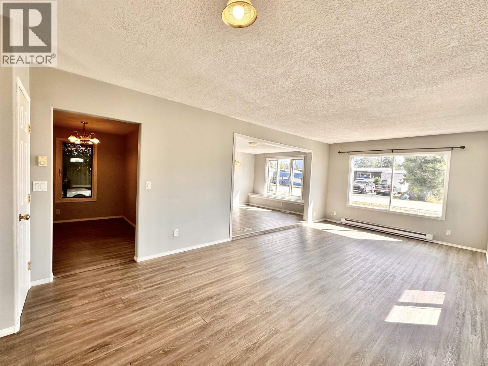 1144 4th Avenue, Valemount, British Columbia  V0E 2Z0 - Photo 5 - R3039702