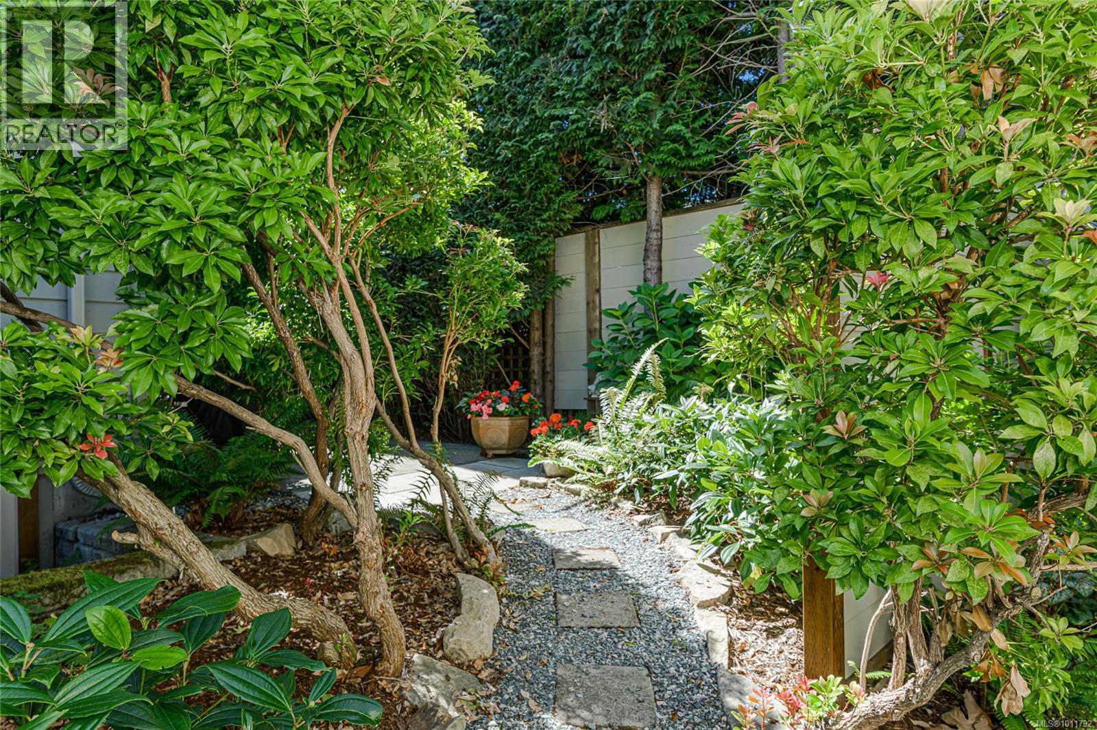10 115 Upper Ganges Rd, Salt Spring, British Columbia  V8K 2Y3 - Photo 33 - 1011792