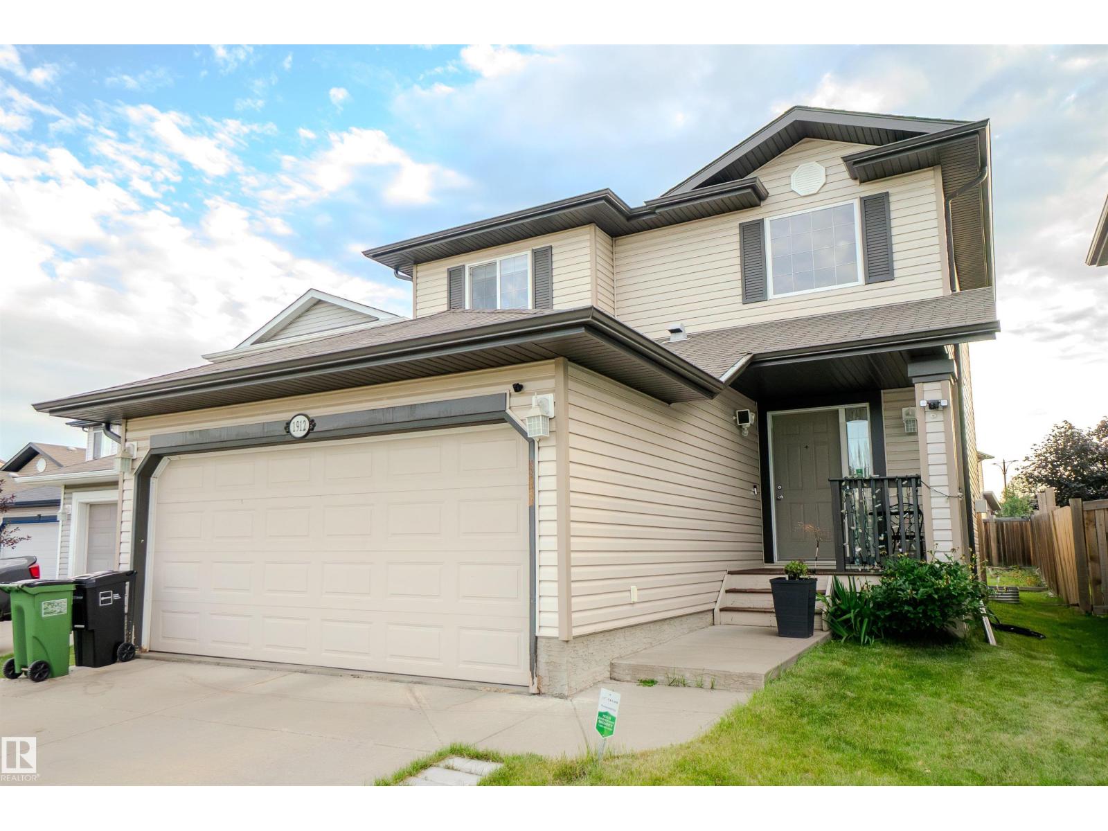1912 Hammond Place Nw, Edmonton, Alberta  T6M 0K3 - Photo 1 - E4454669