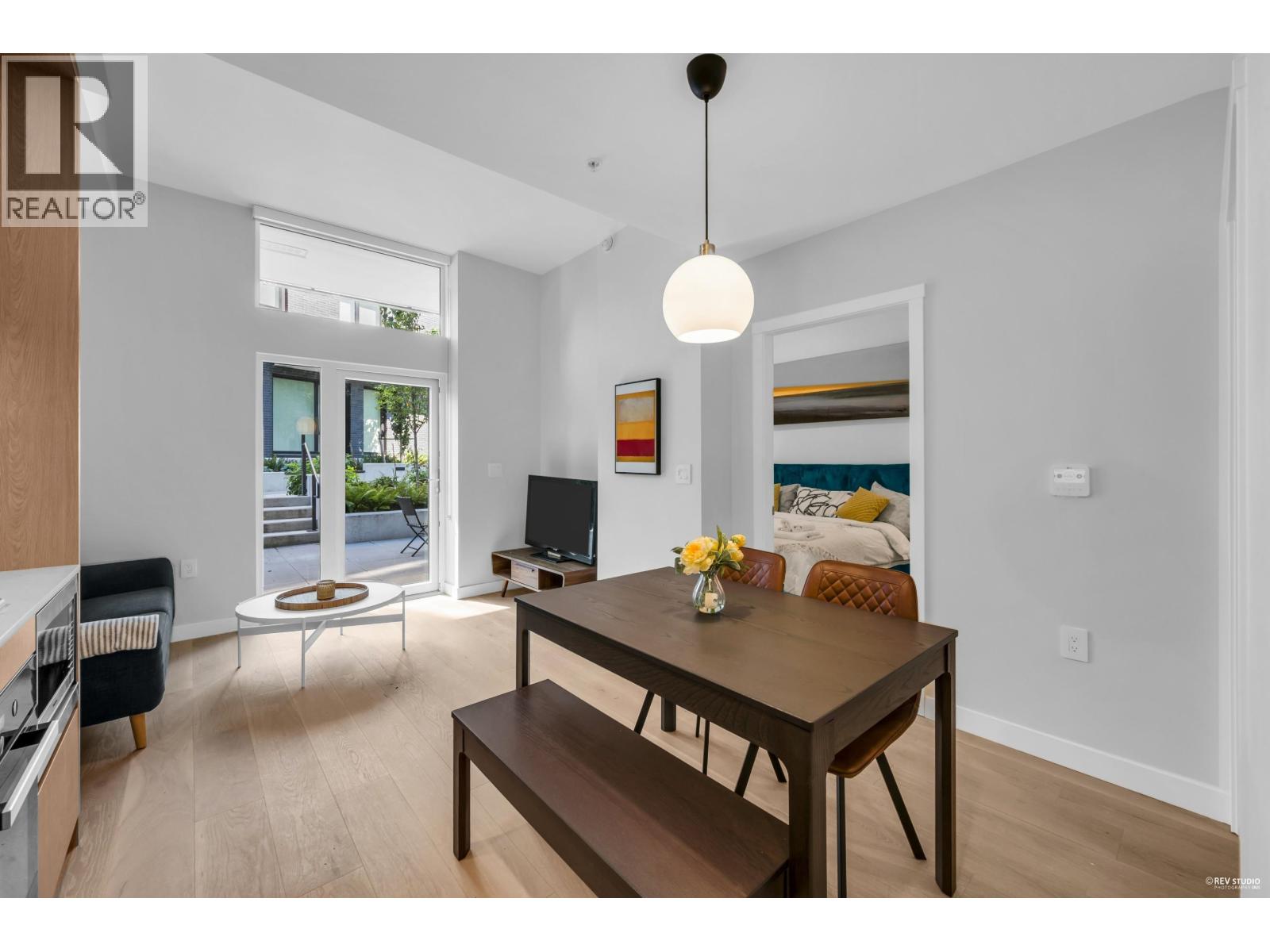 104 5212 CAMBIE STREET, Vancouver, British Columbia
