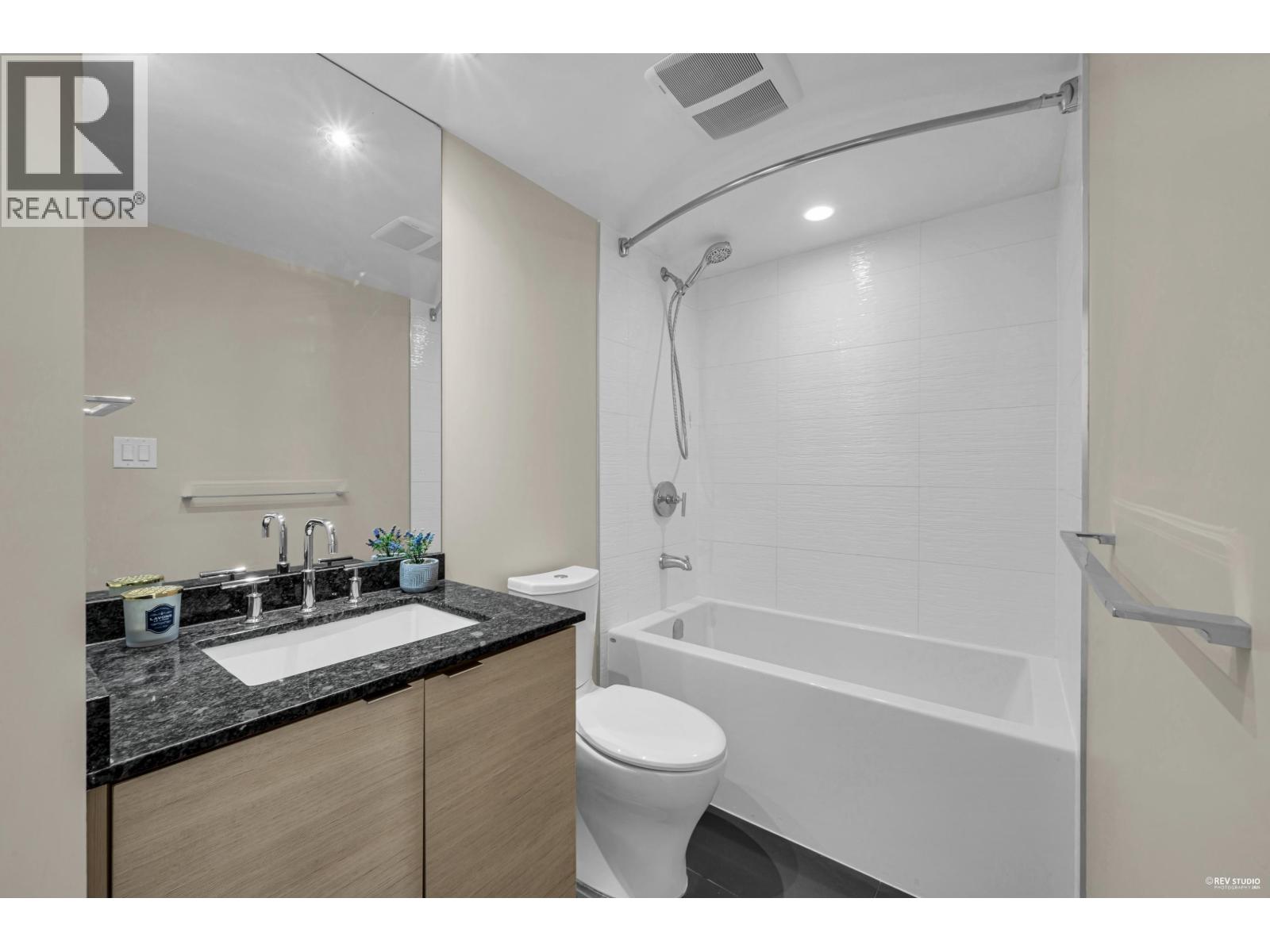 1802 489 Interurban Way, Vancouver, British Columbia  V5X 0C7 - Photo 13 - R3040324