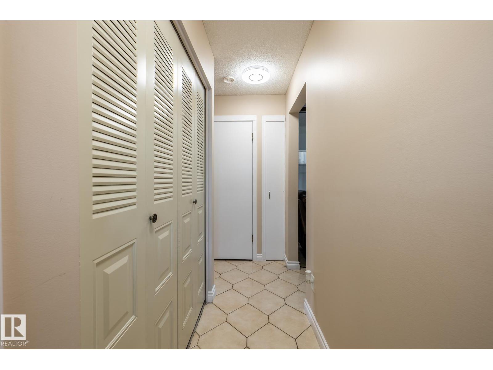 Property at 10820 170 Avenue NW NW image 5