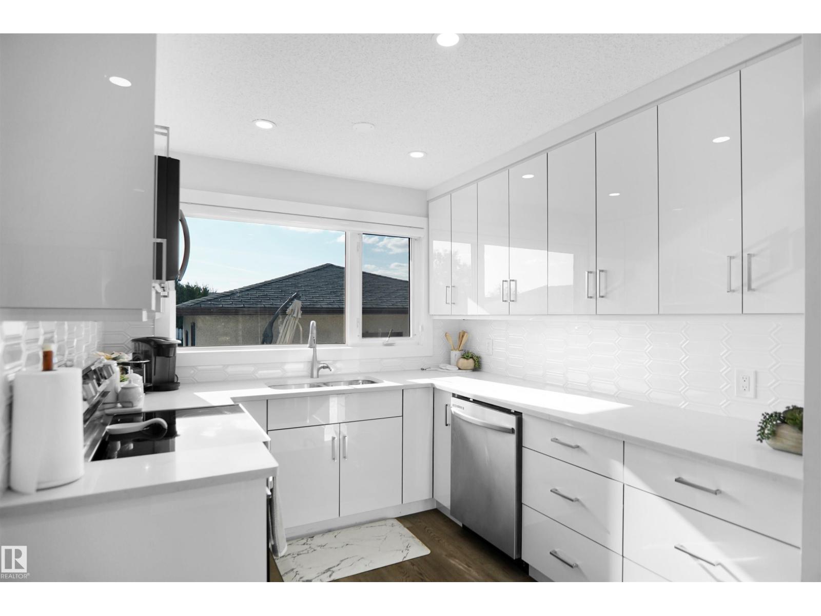 15128 88a St Nw, Edmonton, Alberta  T5E 5T7 - Photo 11 - E4454673