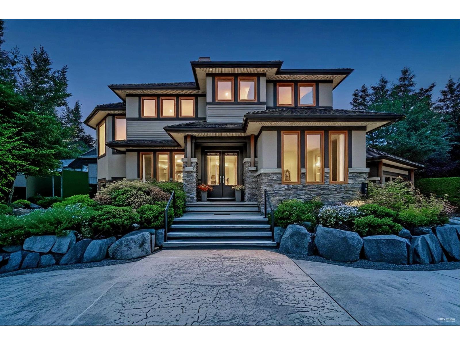 15919 DEVONSHIRE DRIVE, Surrey, British Columbia