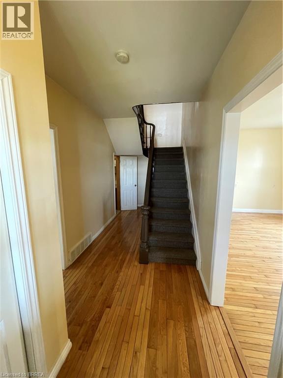 34 Young Street, Woodstock, Ontario  N4S 3L5 - Photo 6 - 40763447