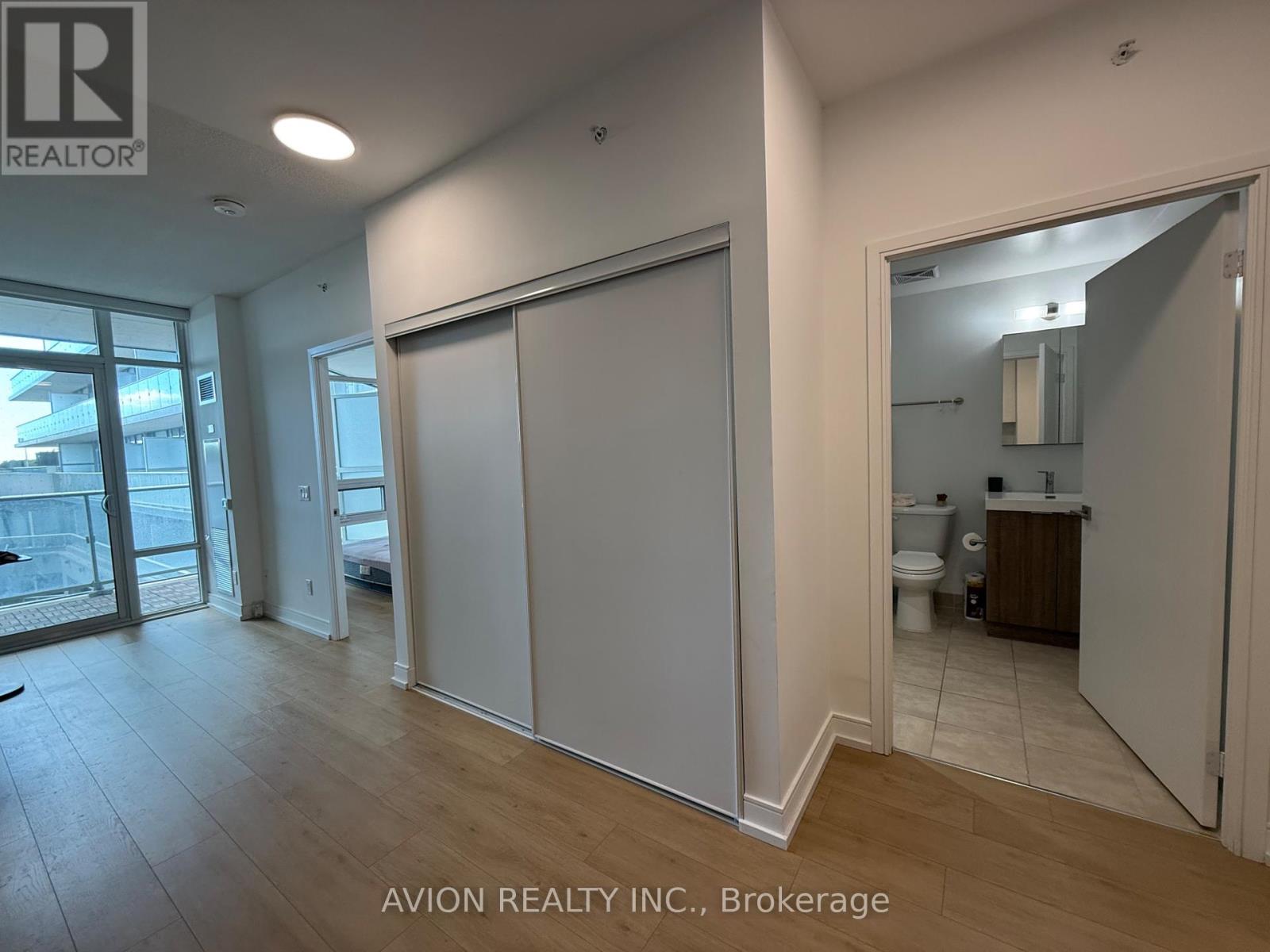 535 - 621 Sheppard Avenue E, Toronto, Ontario  M2K 0G4 - Photo 6 - C12363853