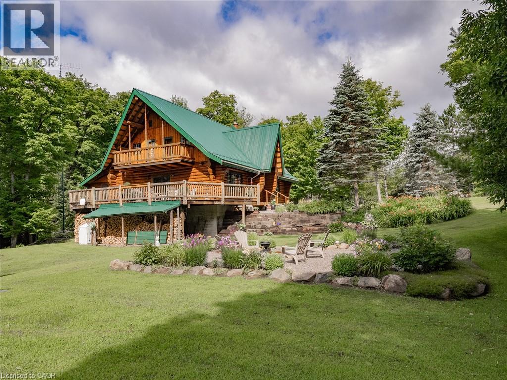 1696 Highway 118 E, Bracebridge, Ontario  P1L 1X1 - Photo 3 - 40762636