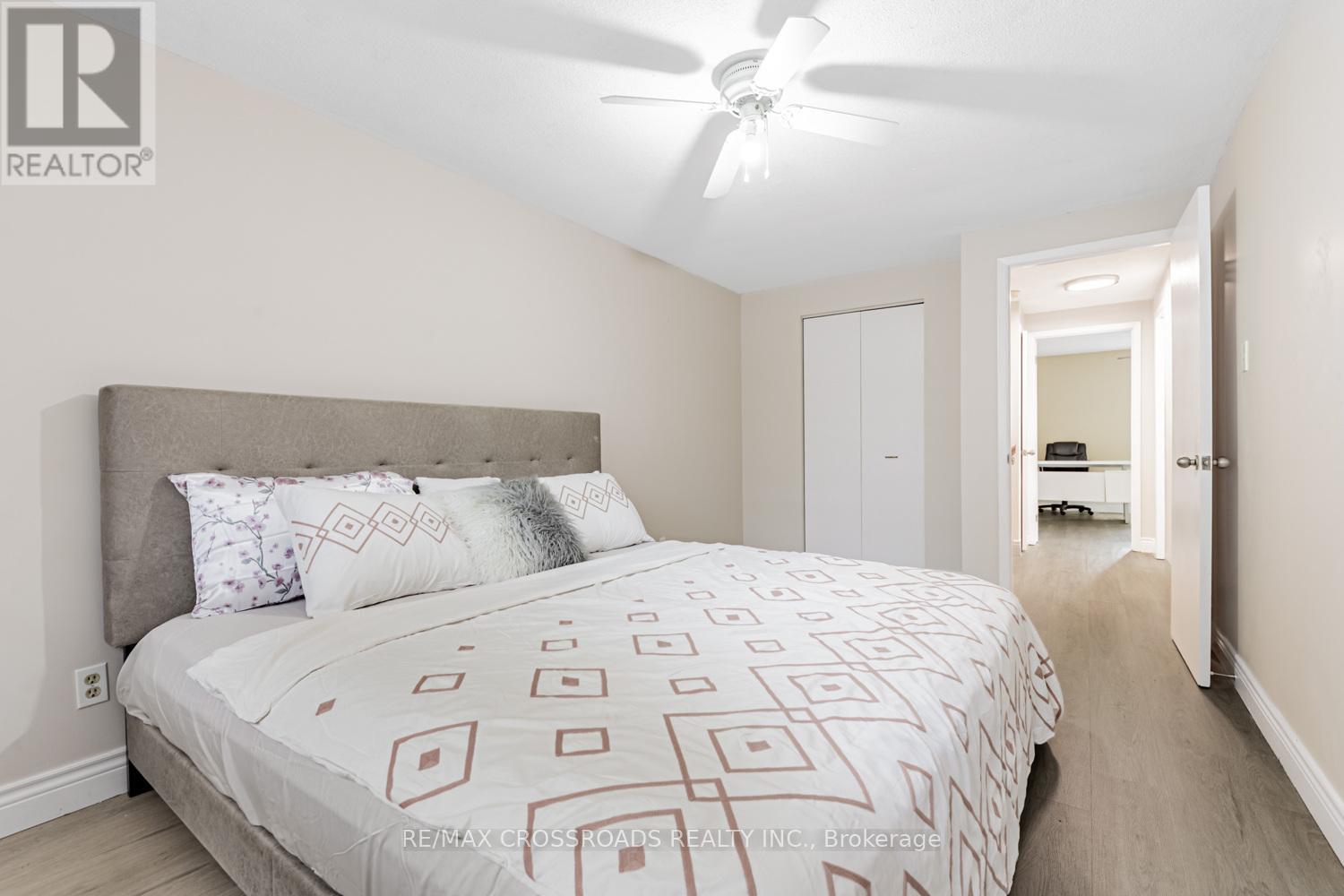 22 - 260 Avenue Road, Richmond Hill, Ontario  L4C 5G6 - Photo 15 - N12363865