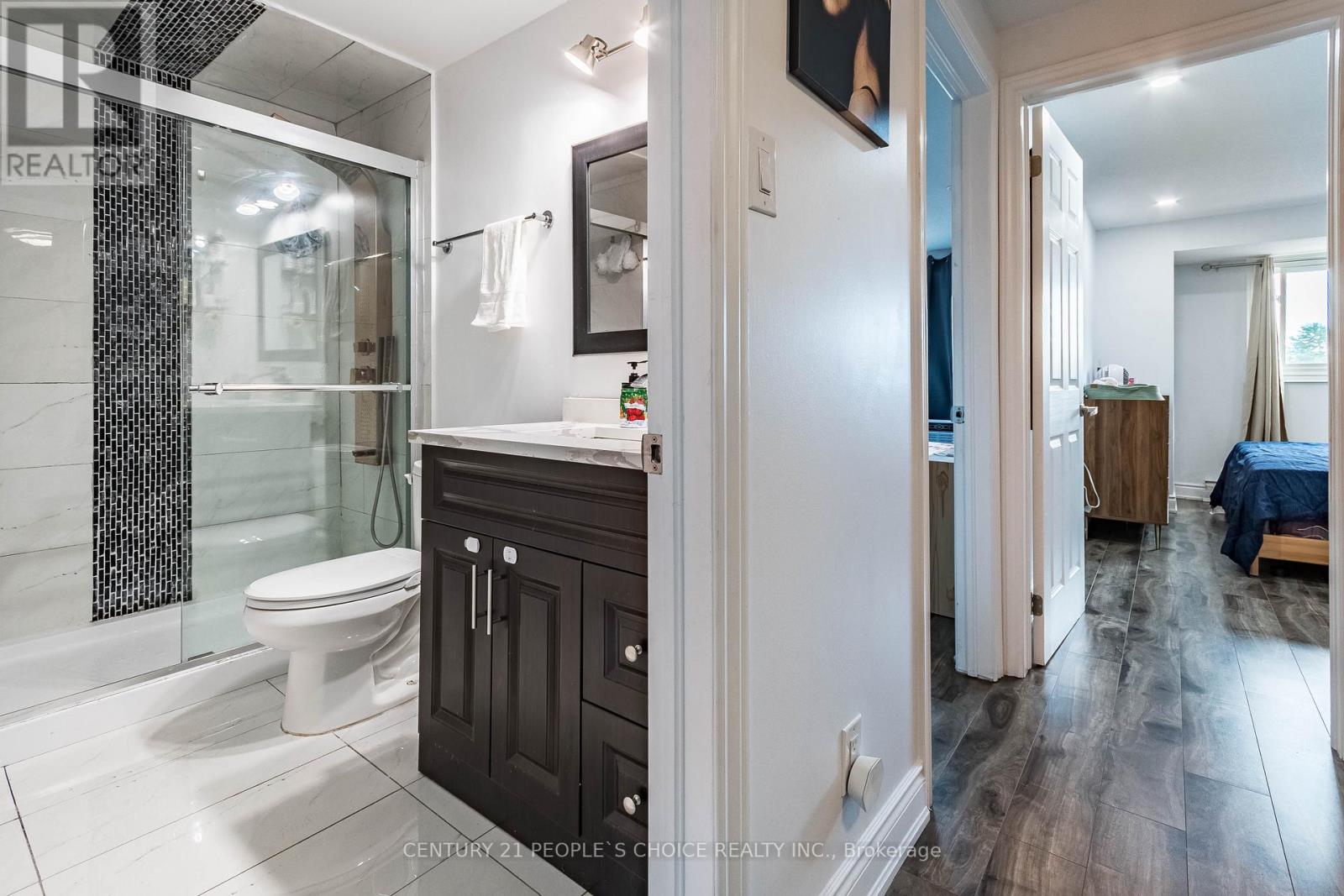 31 - 31 Mccallum Court N, Brampton, Ontario  L6W 3M4 - Photo 12 - W12363856