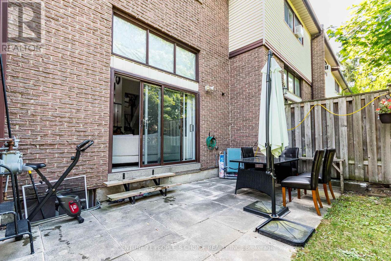 31 - 31 Mccallum Court N, Brampton, Ontario  L6W 3M4 - Photo 39 - W12363856