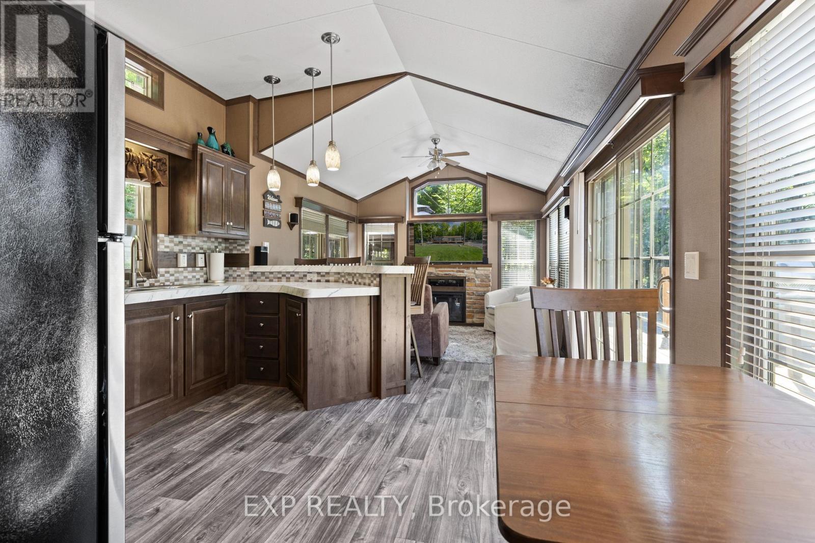 196 Maple Grove Lane, North Algona Wilberforce, Ontario  K0J 1T0 - Photo 16 - X12363911