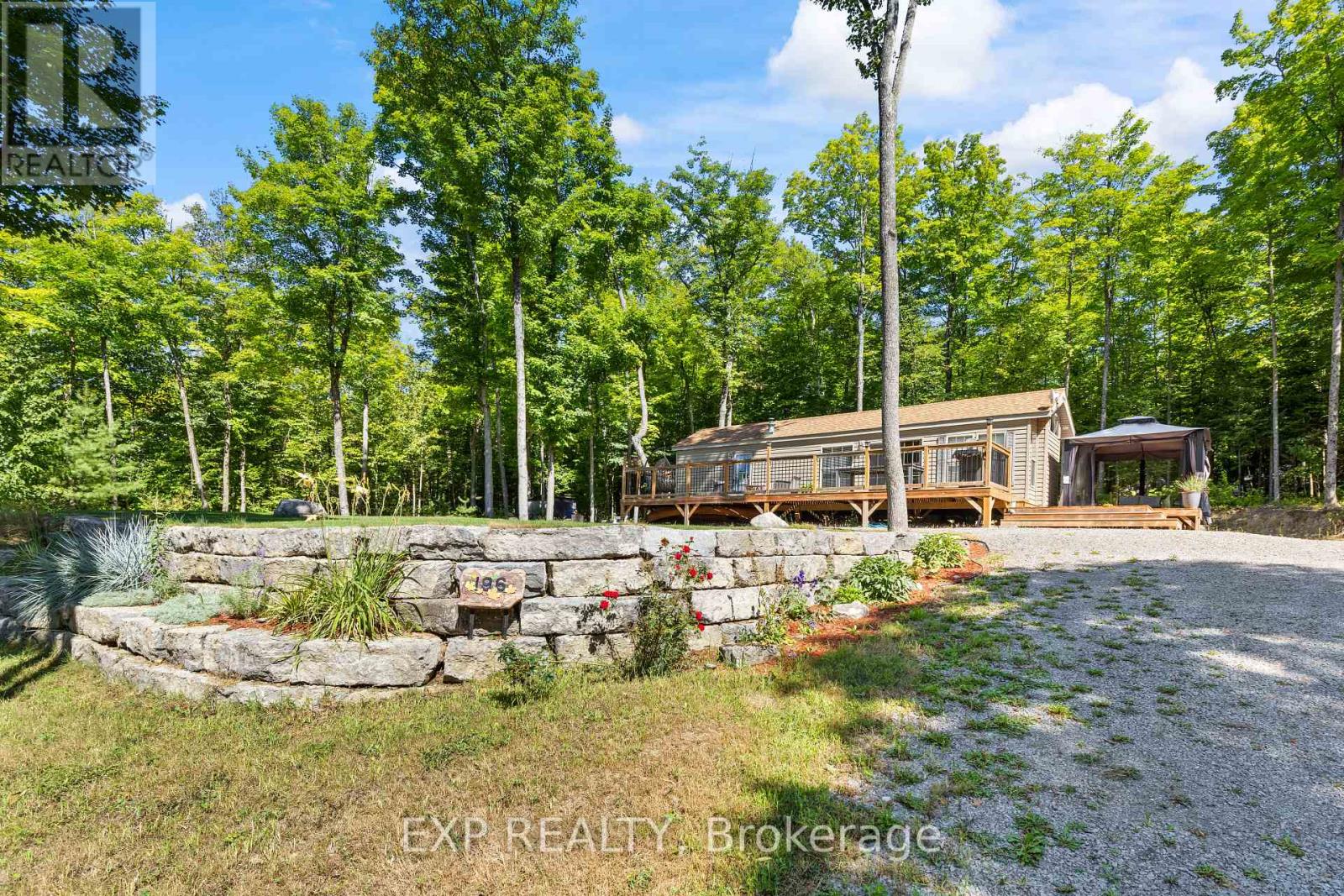 196 Maple Grove Lane, North Algona Wilberforce, Ontario  K0J 1T0 - Photo 5 - X12363911