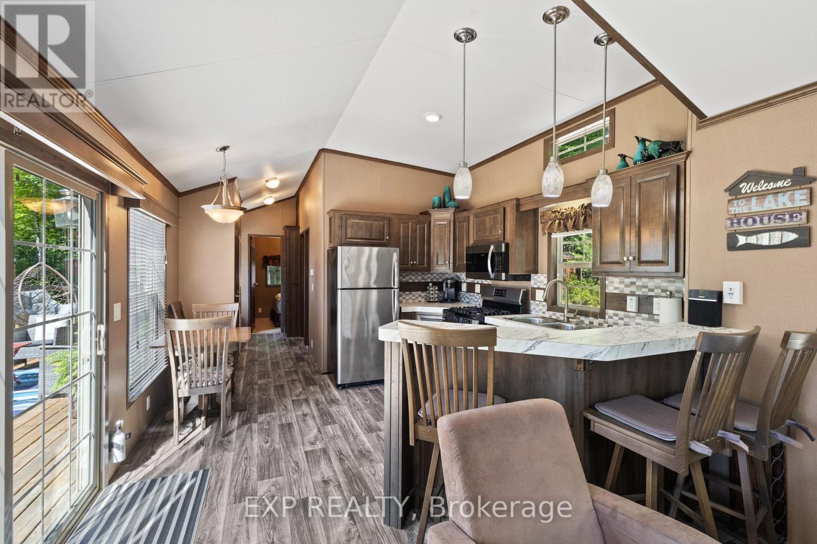 196 Maple Grove Lane, North Algona Wilberforce, Ontario  K0J 1T0 - Photo 7 - X12363911