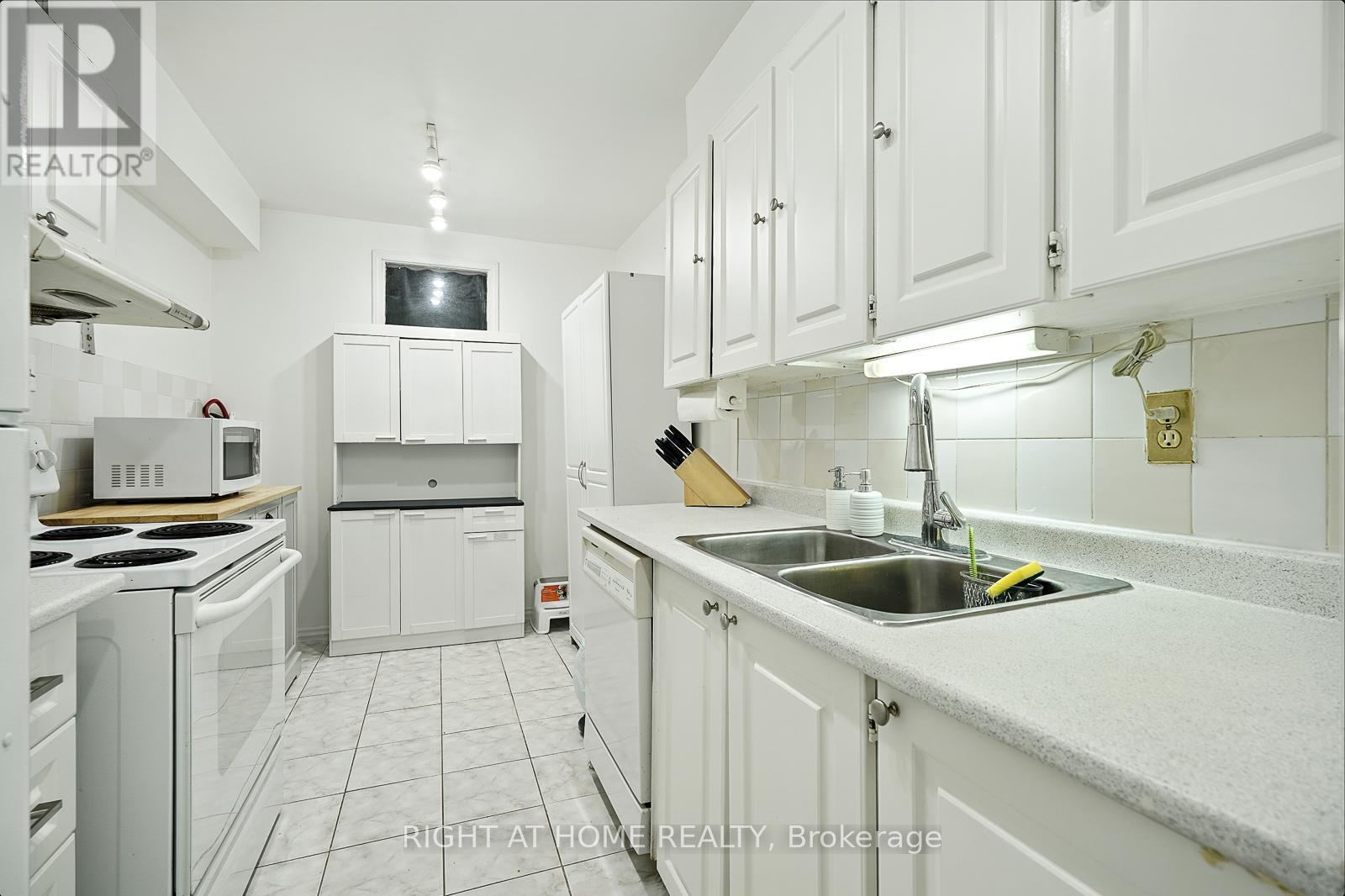 902 - 45 Silver Springs Boulevard, Toronto, Ontario  M1V 1R2 - Photo 16 - E12363889