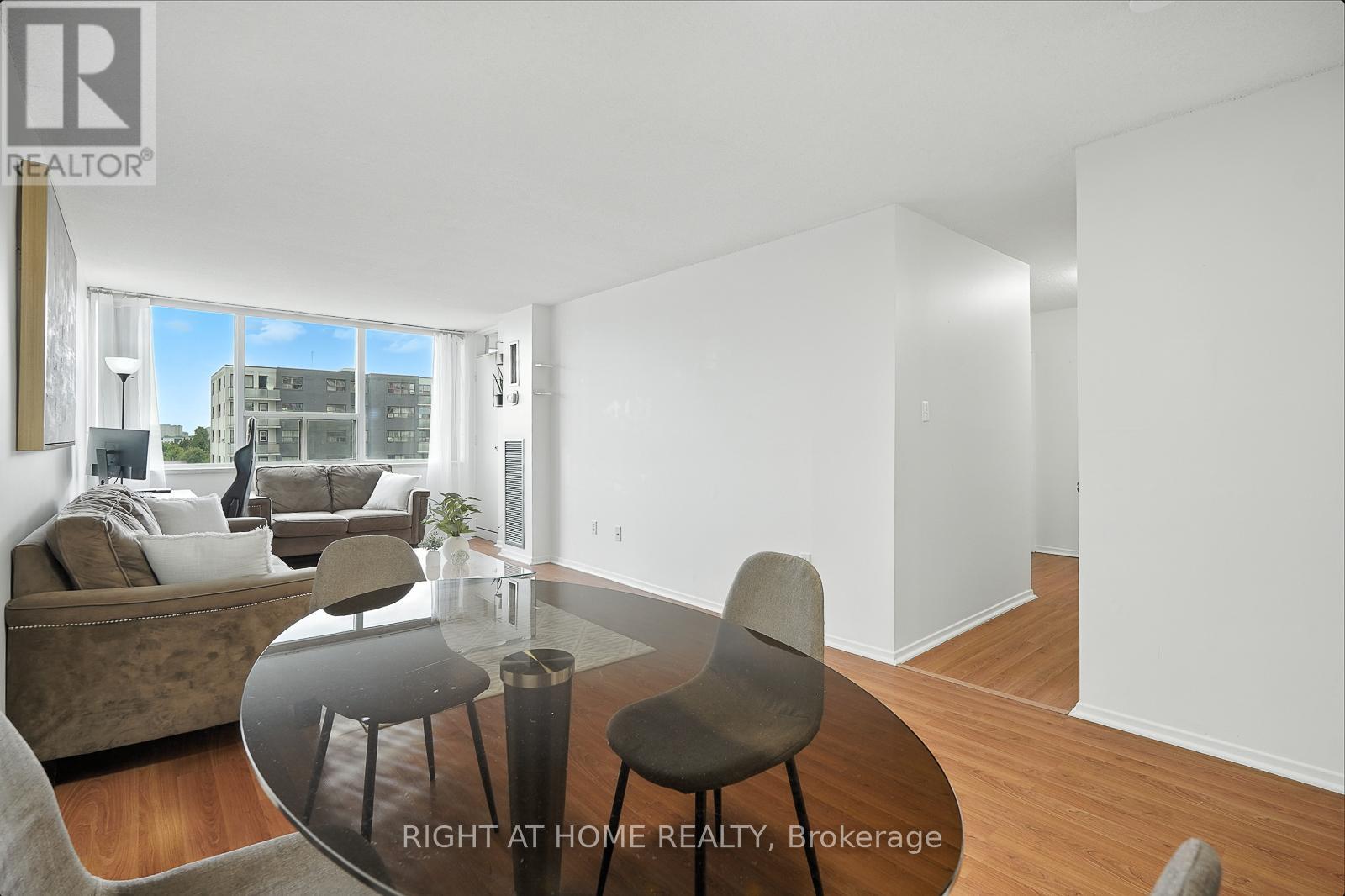 902 - 45 Silver Springs Boulevard, Toronto, Ontario  M1V 1R2 - Photo 8 - E12363889