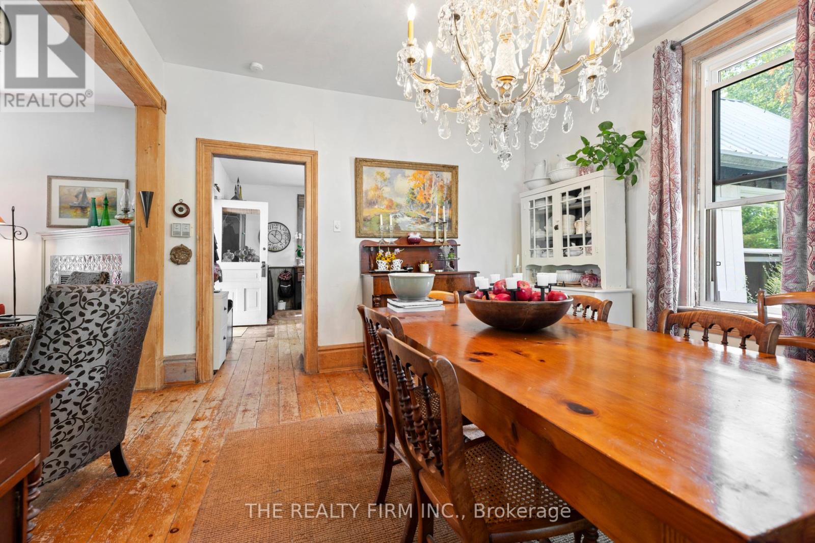 9785 John Street N, Southwold, Ontario  N0L 2E0 - Photo 13 - X12363928