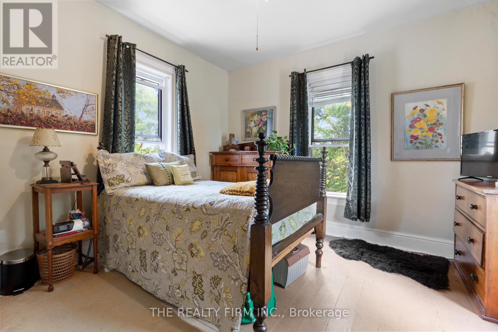 9785 John Street N, Southwold, Ontario  N0L 2E0 - Photo 25 - X12363928